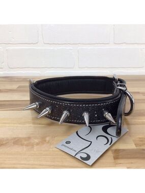 Mad Cow genuine leather Punk Rock dog collar handmade black dark silver studs